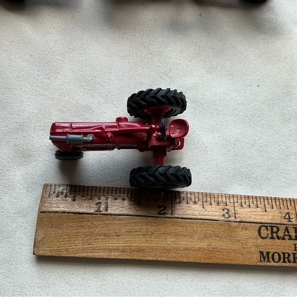 Vintage Assorted Lot of 10 ERTL Red Farm Equipment and Tractors Ford Farmall - Picture 15 of 16